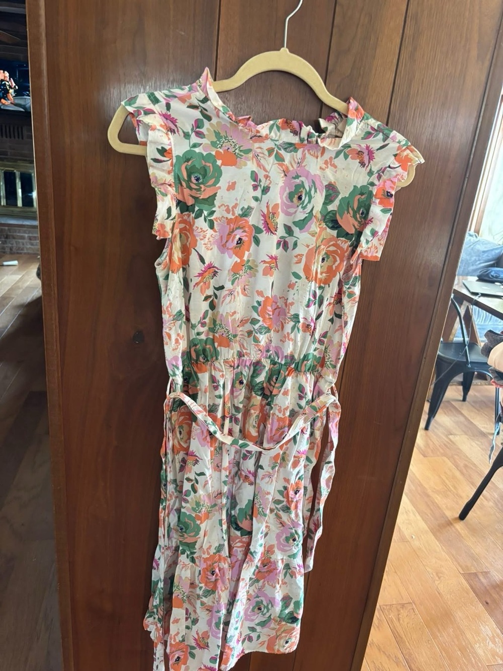 Floral Ruffle Sleeve Midi Dress in Cream and Green